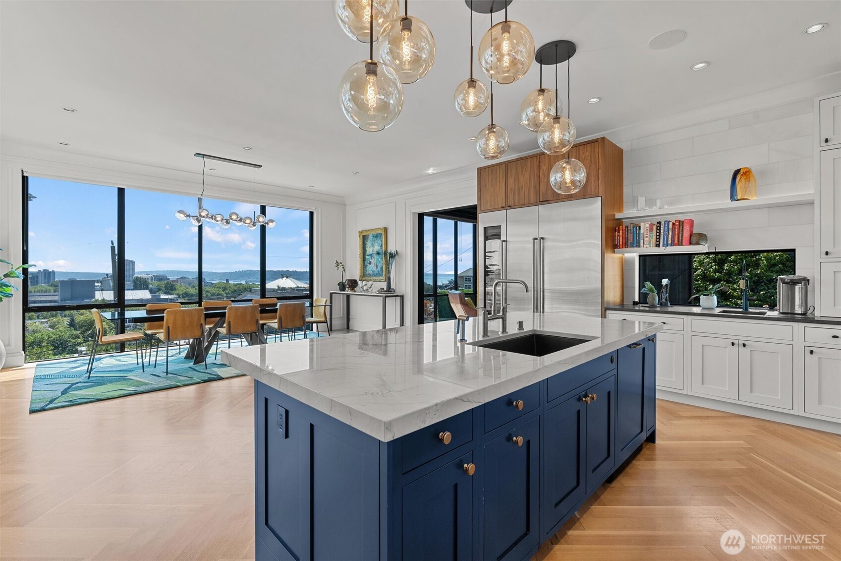 362 Ward Street , Seattle, WA 98109