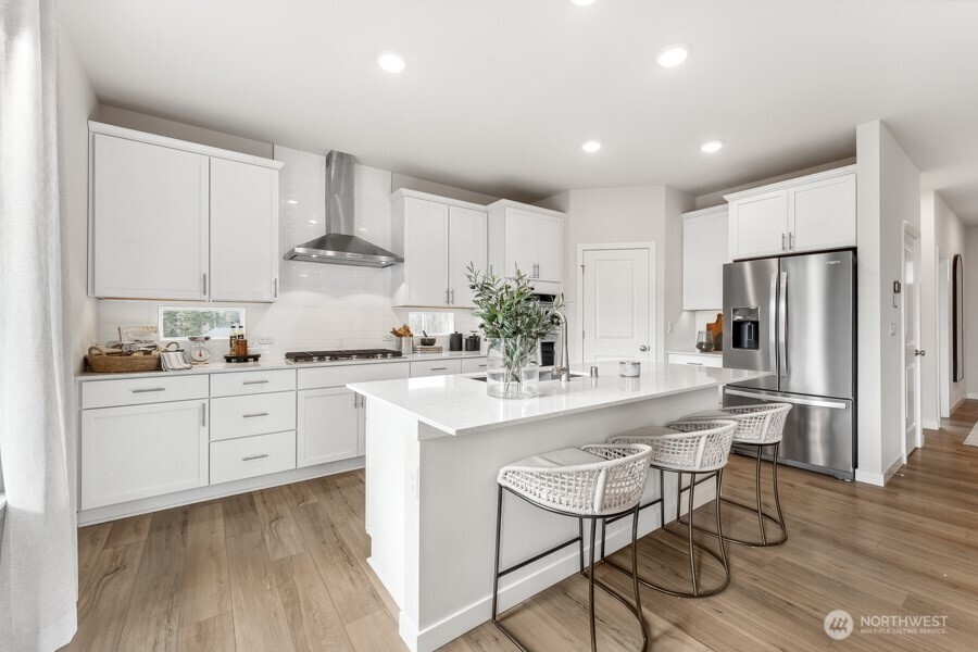 17500 NE Midnight Sun Loop , Poulsbo, WA 98370