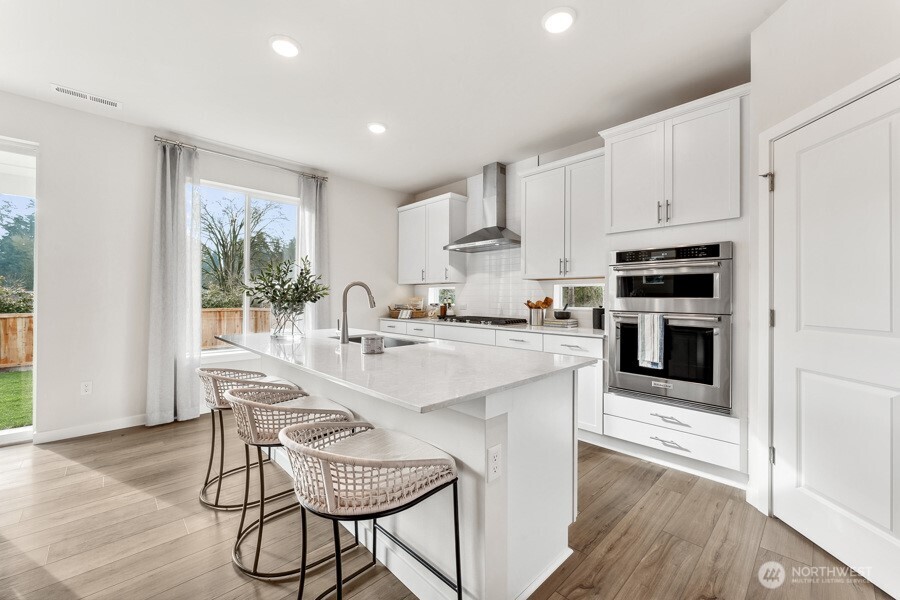 17500 NE Midnight Sun Loop , Poulsbo, WA 98370