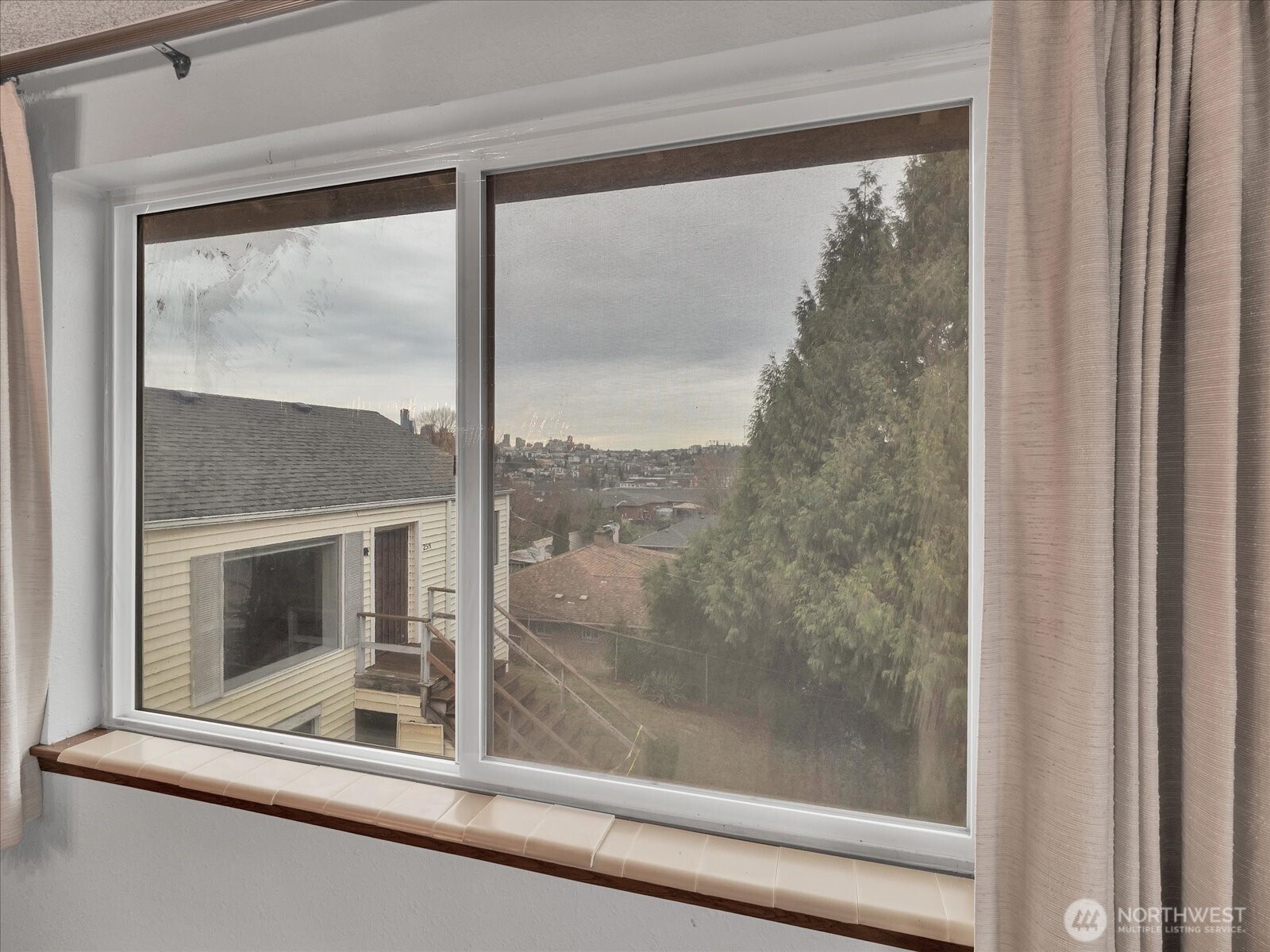 2523 23rd Avenue S, Seattle, WA 98144