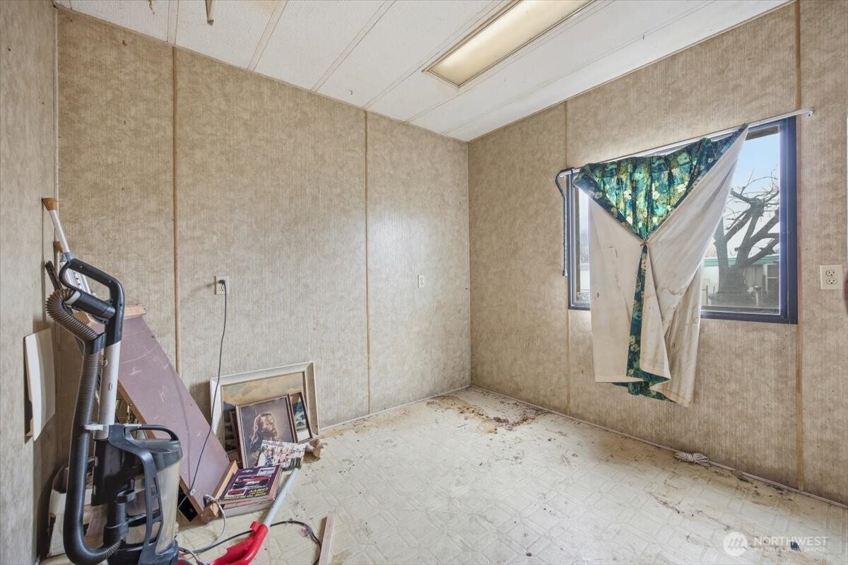 2702 W Dusty Lane , Benton City, WA 99320