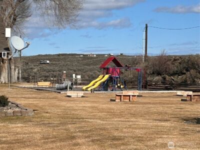 9634 Tumbleweed Way , Ephrata, WA 98823 - Photo 2