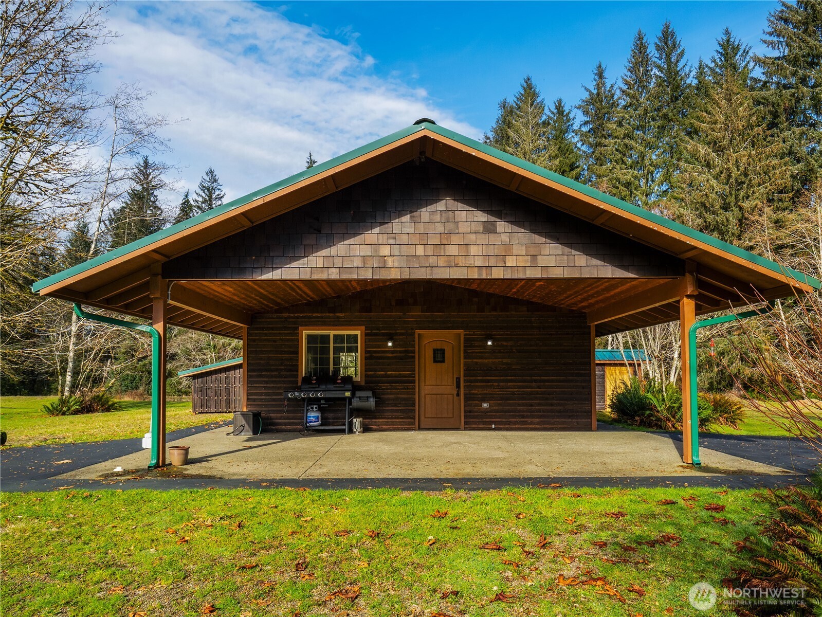 2298 Undie Road , Forks, WA 98331