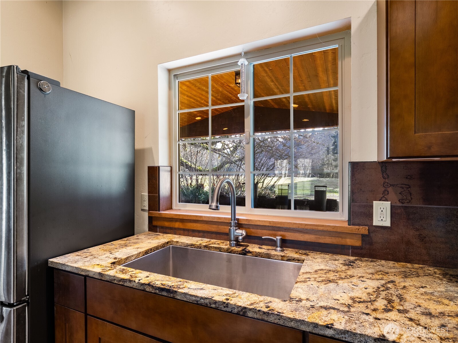 2298 Undie Road , Forks, WA 98331