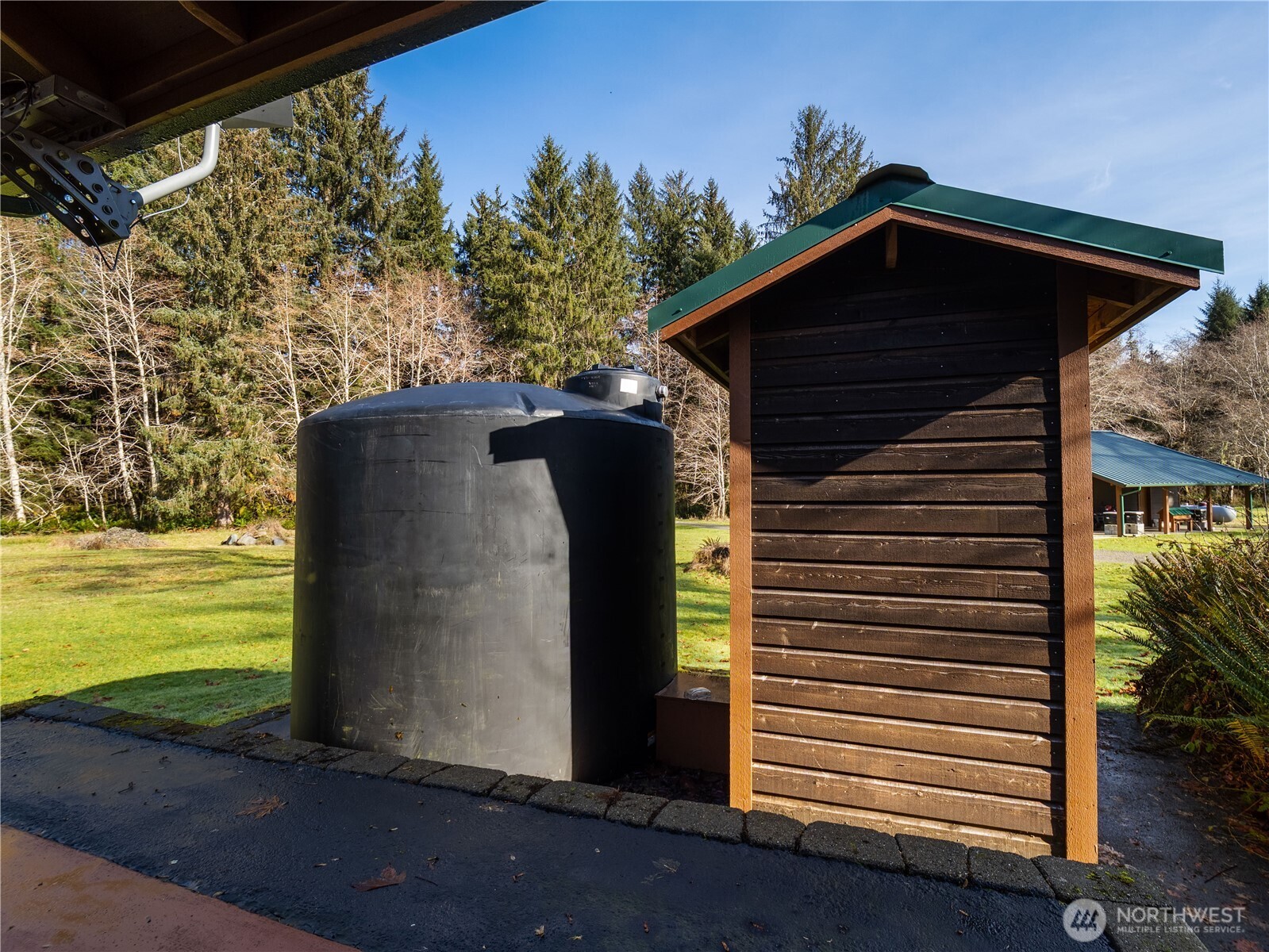 2298 Undie Road , Forks, WA 98331