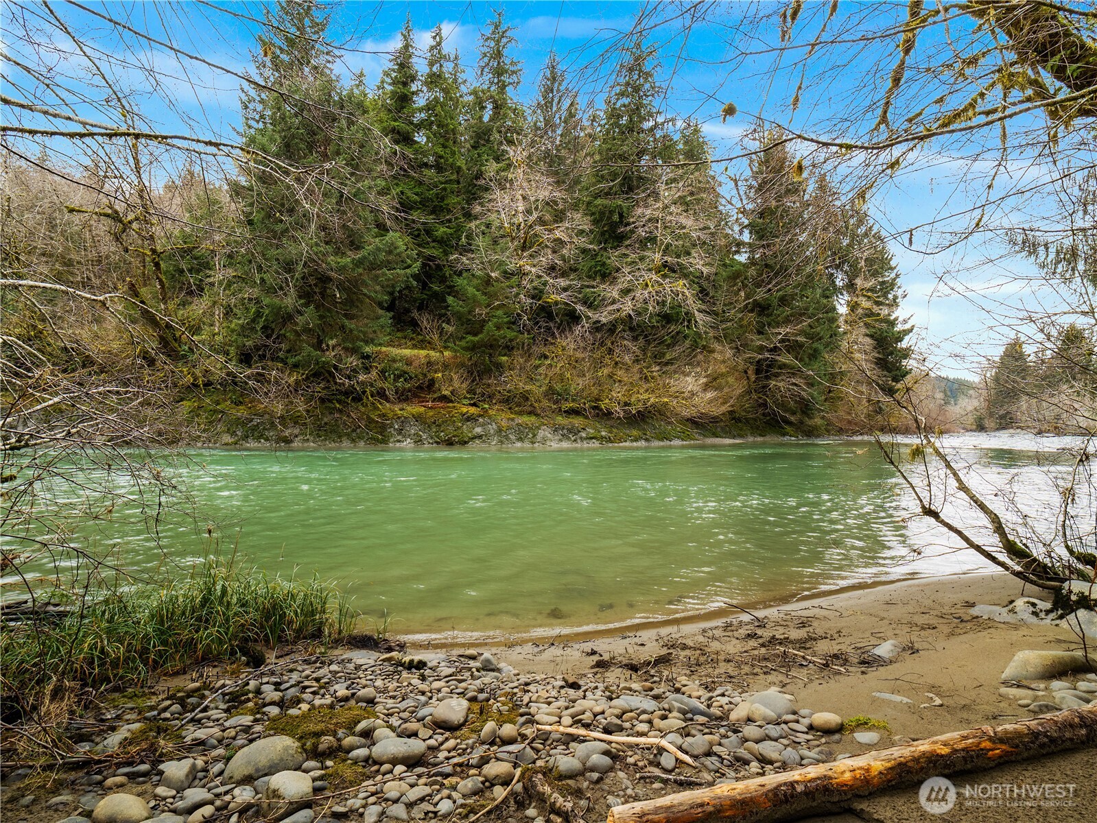 2298 Undie Road , Forks, WA 98331