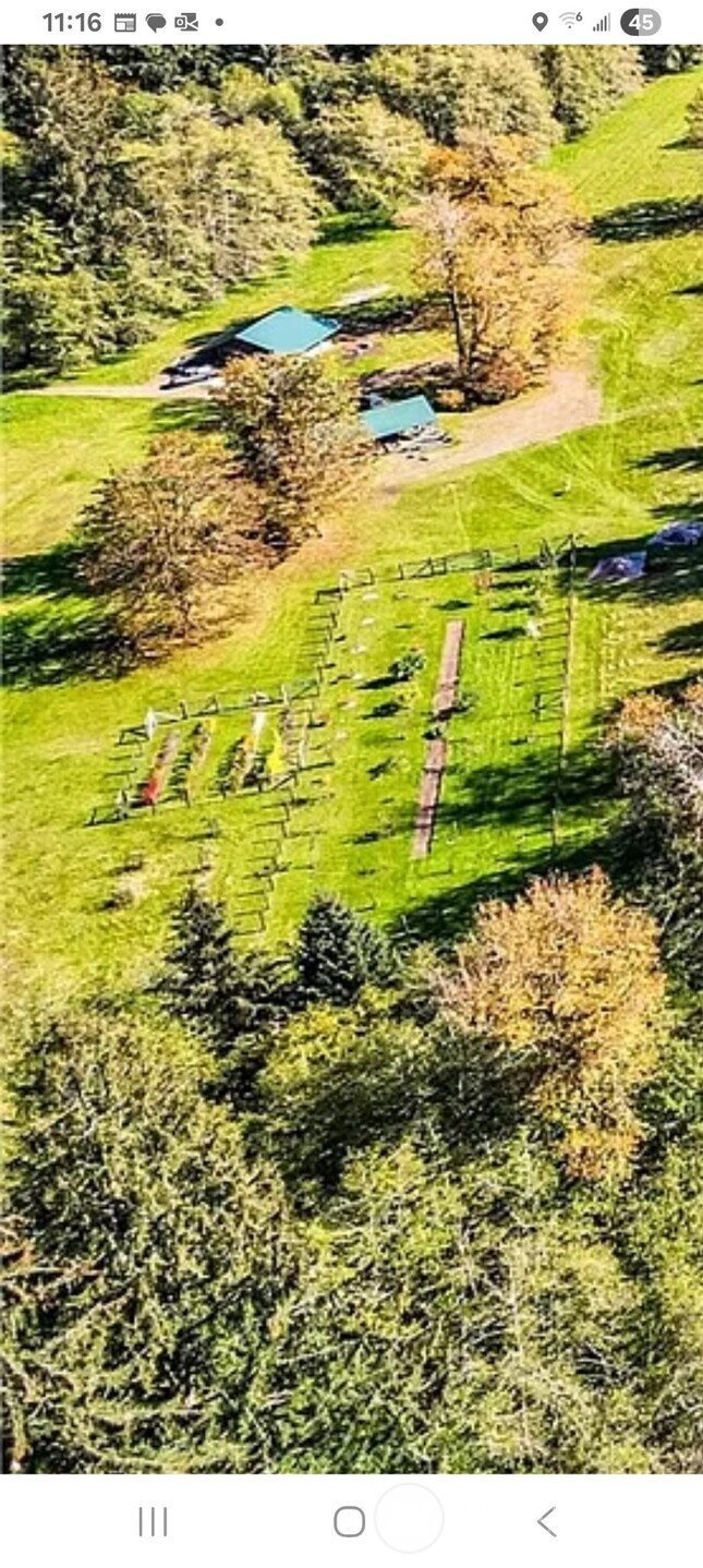 2298 Undie Road , Forks, WA 98331