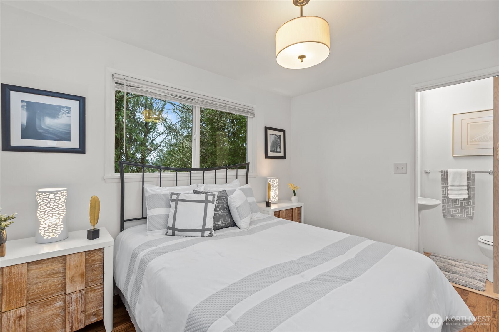 6120 Elaine Court , Bremerton, WA 98312