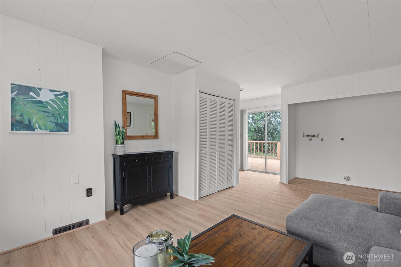 6120 Elaine Court , Bremerton, WA 98312