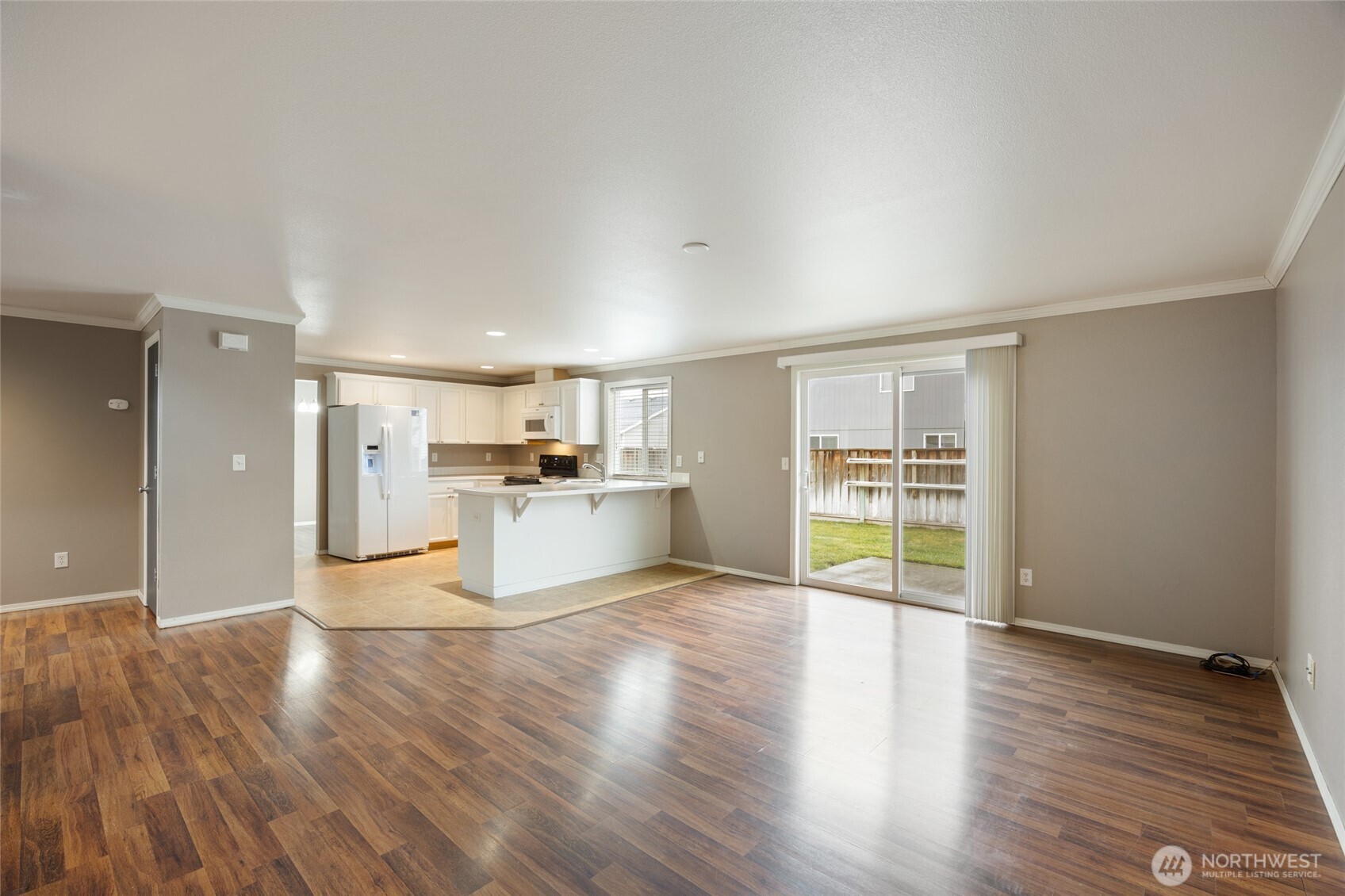 2100 Perch Avenue , Moses Lake, WA 98837
