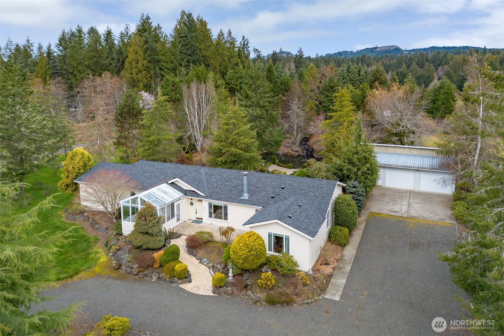62 Johnson Road , Port Angeles, WA 98363