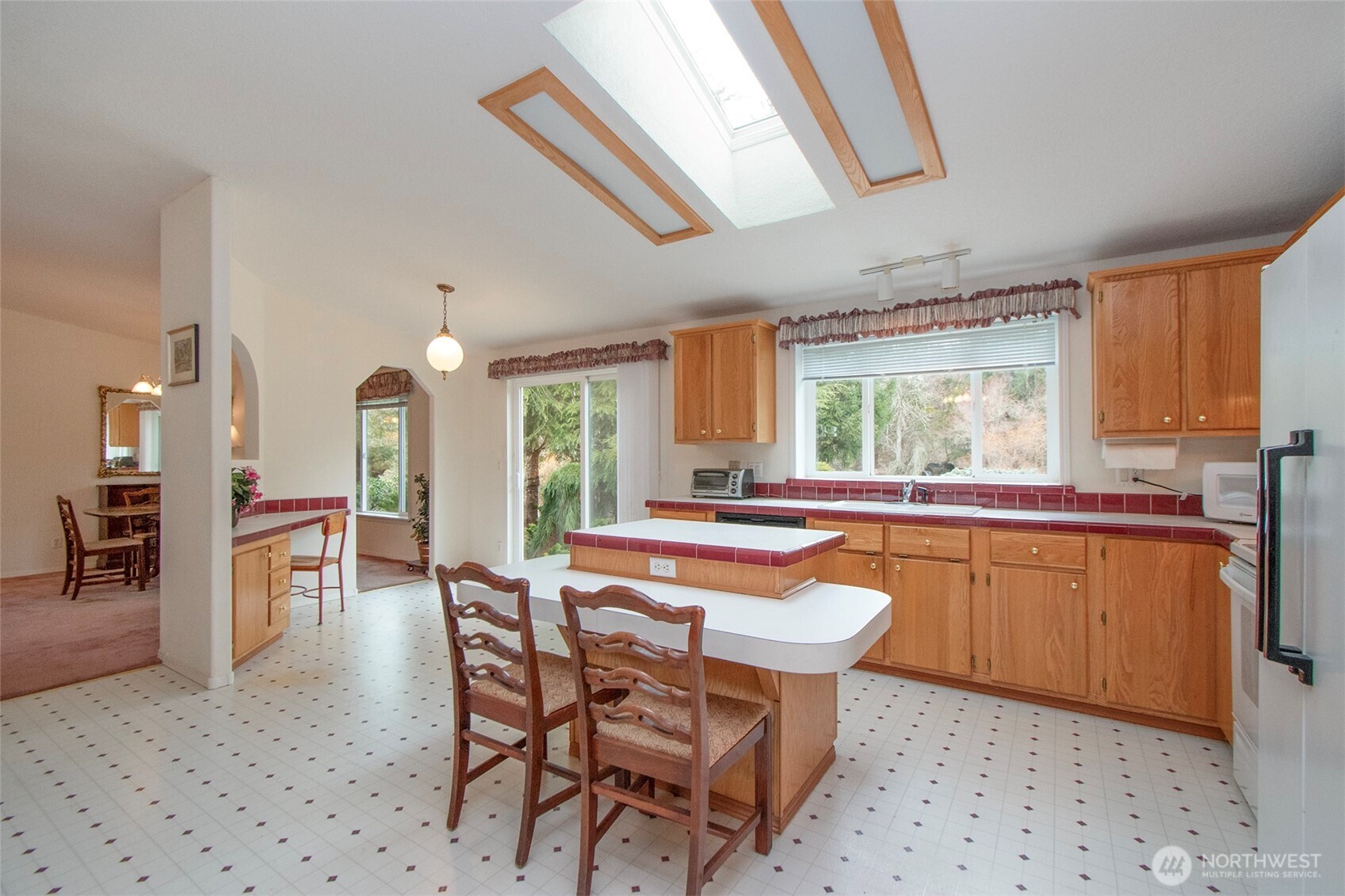 62 Johnson Road , Port Angeles, WA 98363