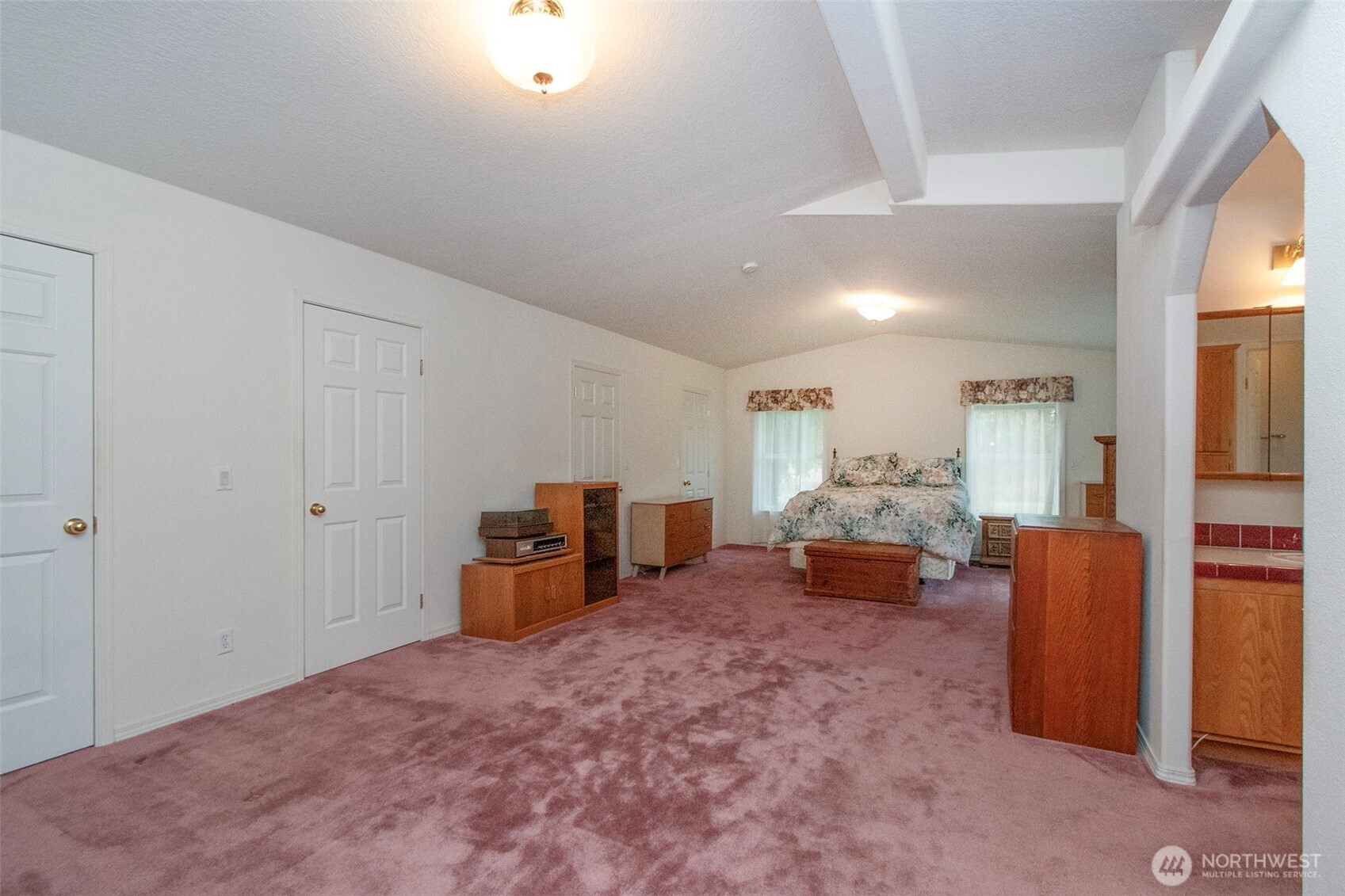 62 Johnson Road , Port Angeles, WA 98363