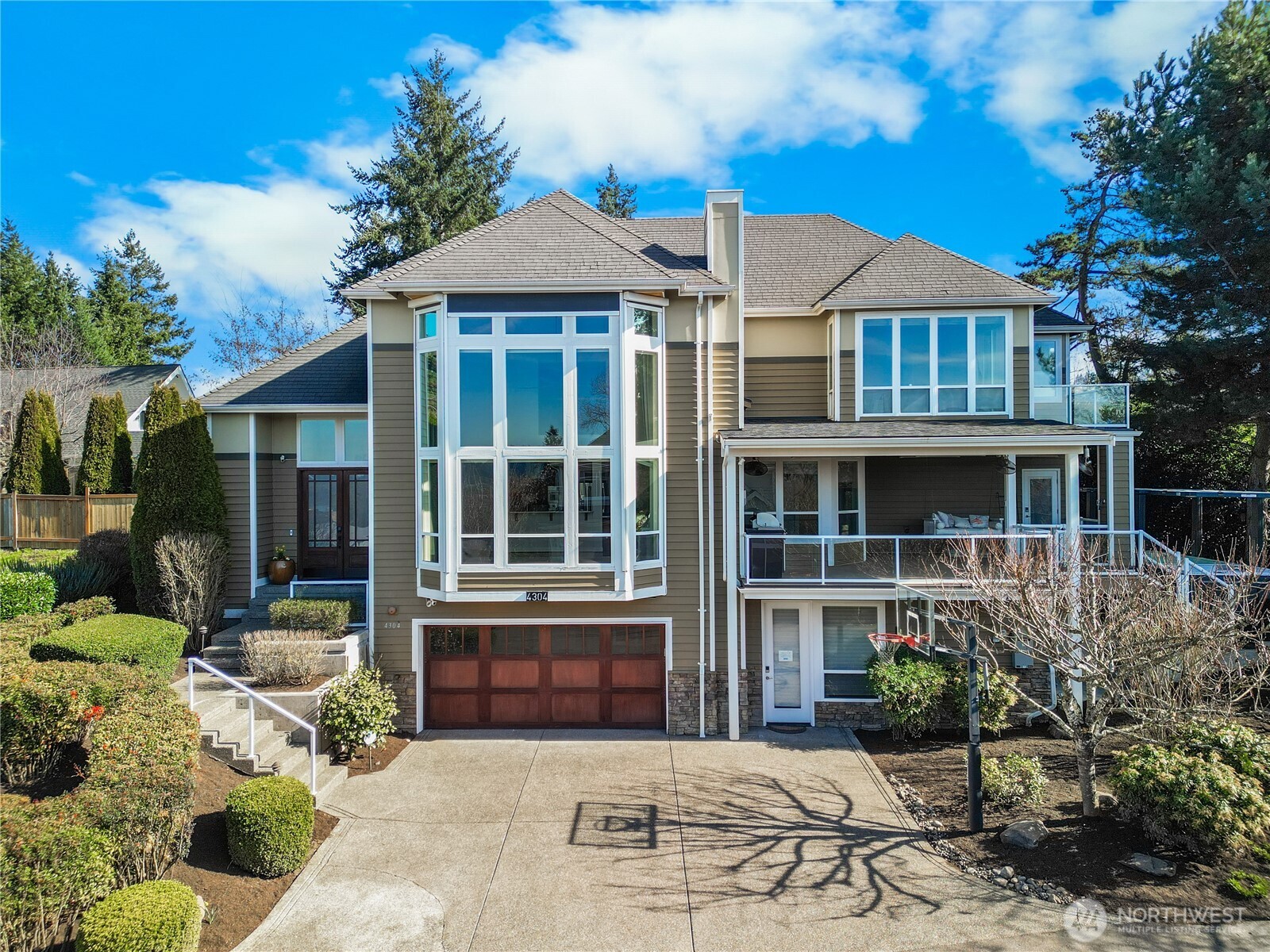 4304 120th Avenue SE, Bellevue, WA 98006