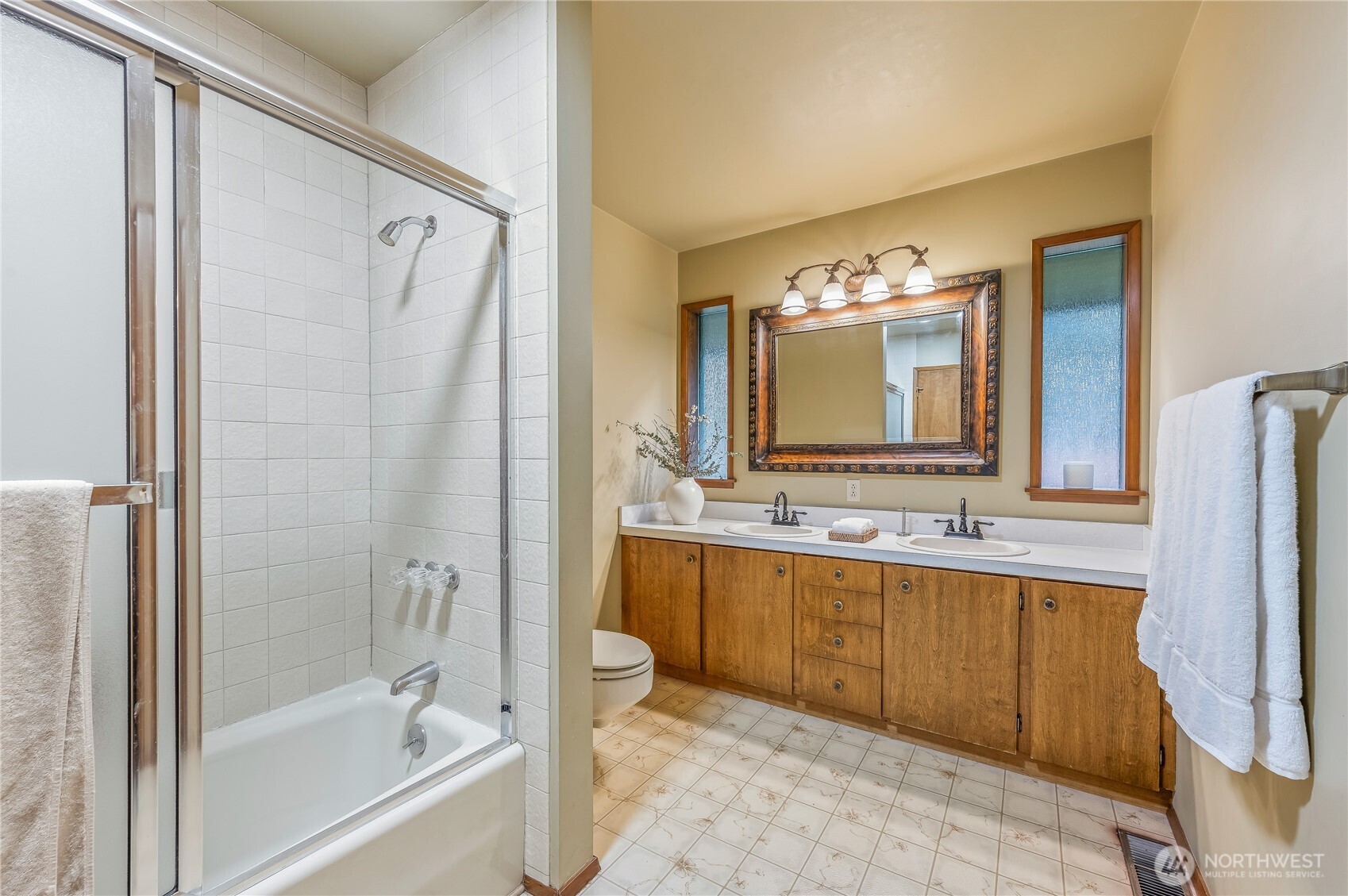 8200 E Leavenworth Road , Leavenworth, WA 98826