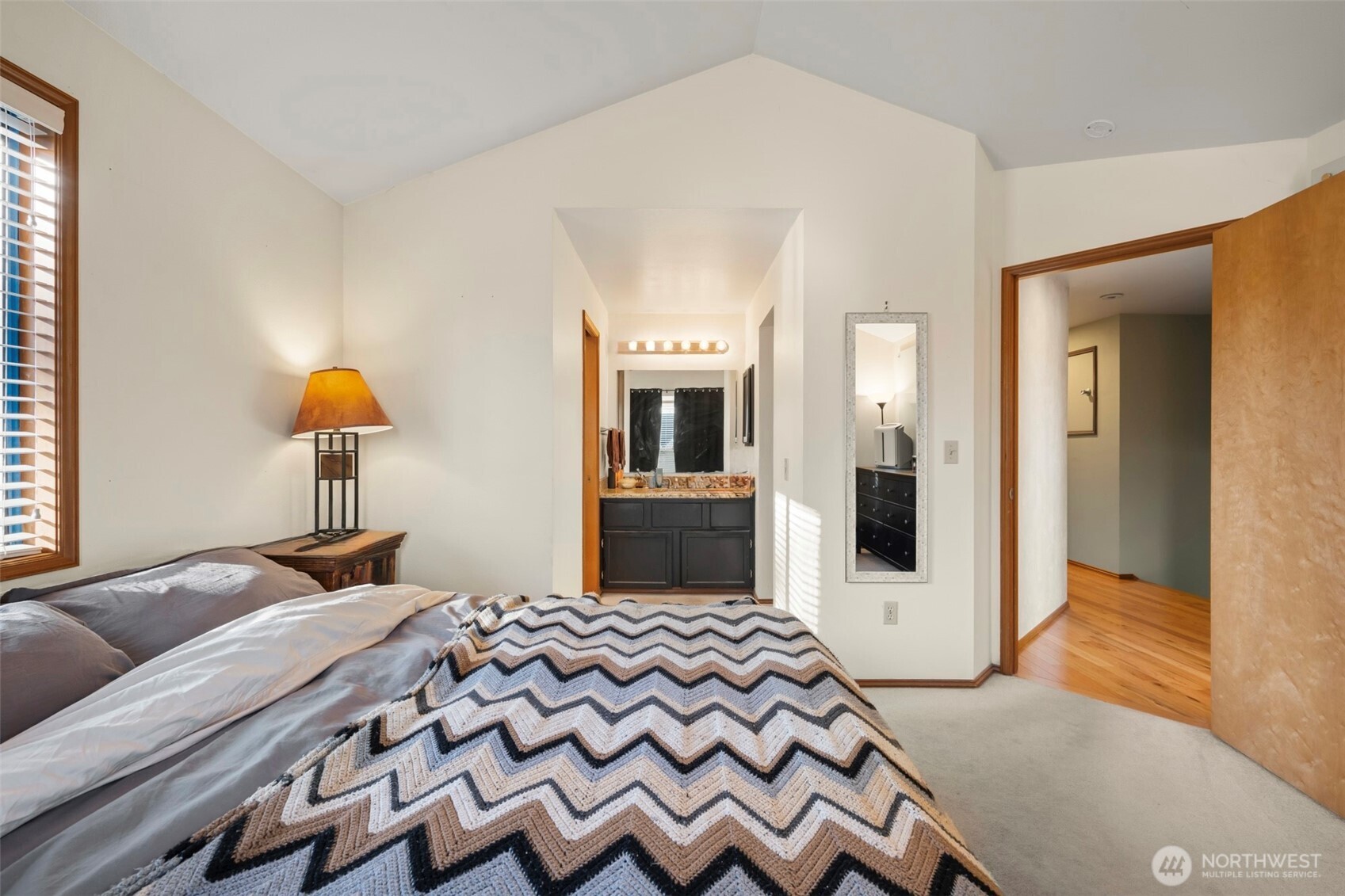 14107 97th Avenue NE, Kirkland, WA 98034