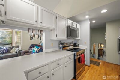 14107 97th Avenue NE, Kirkland, WA 98034 - Photo 9