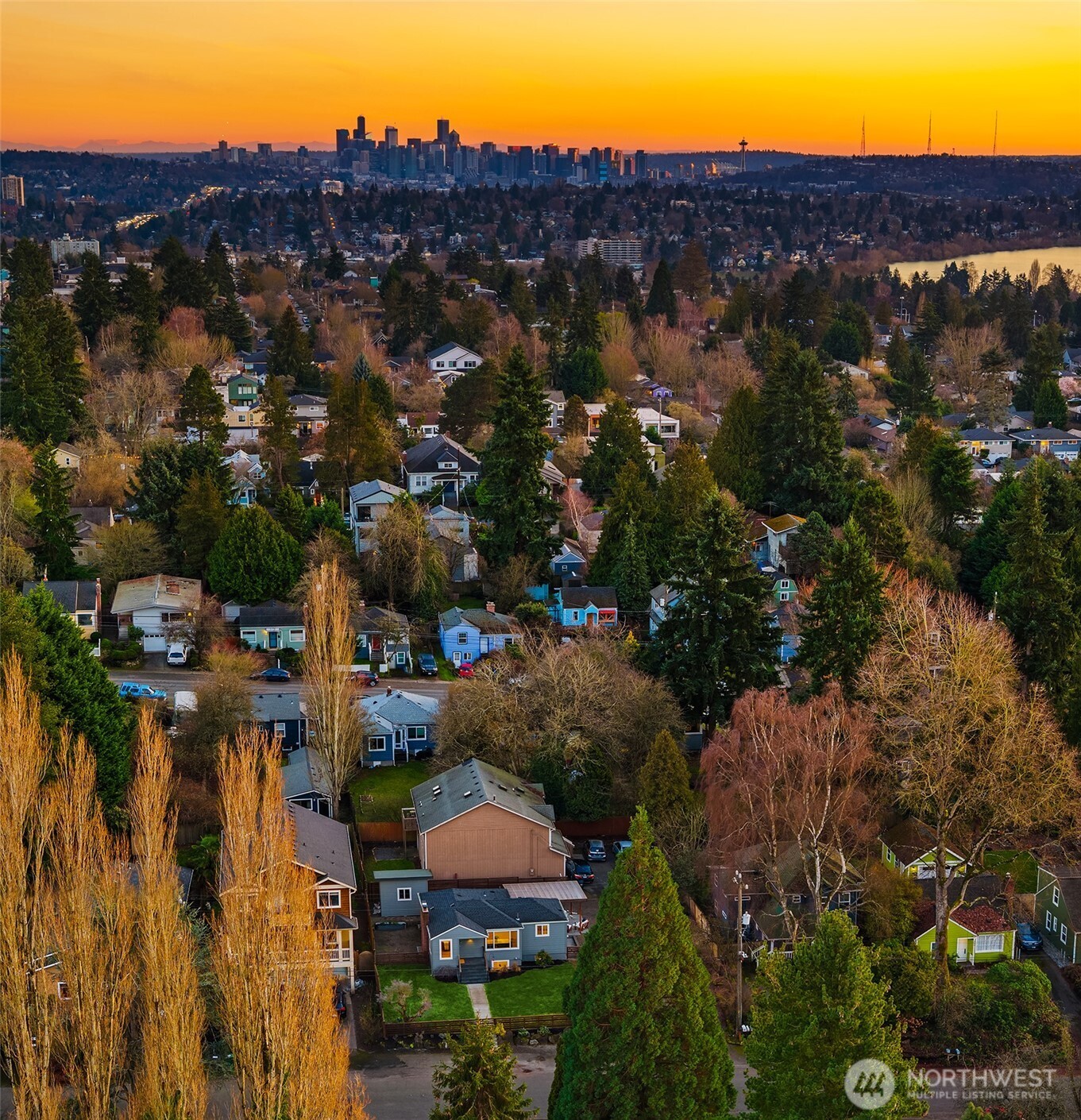 403 NE 94th Street , Seattle, WA 98115