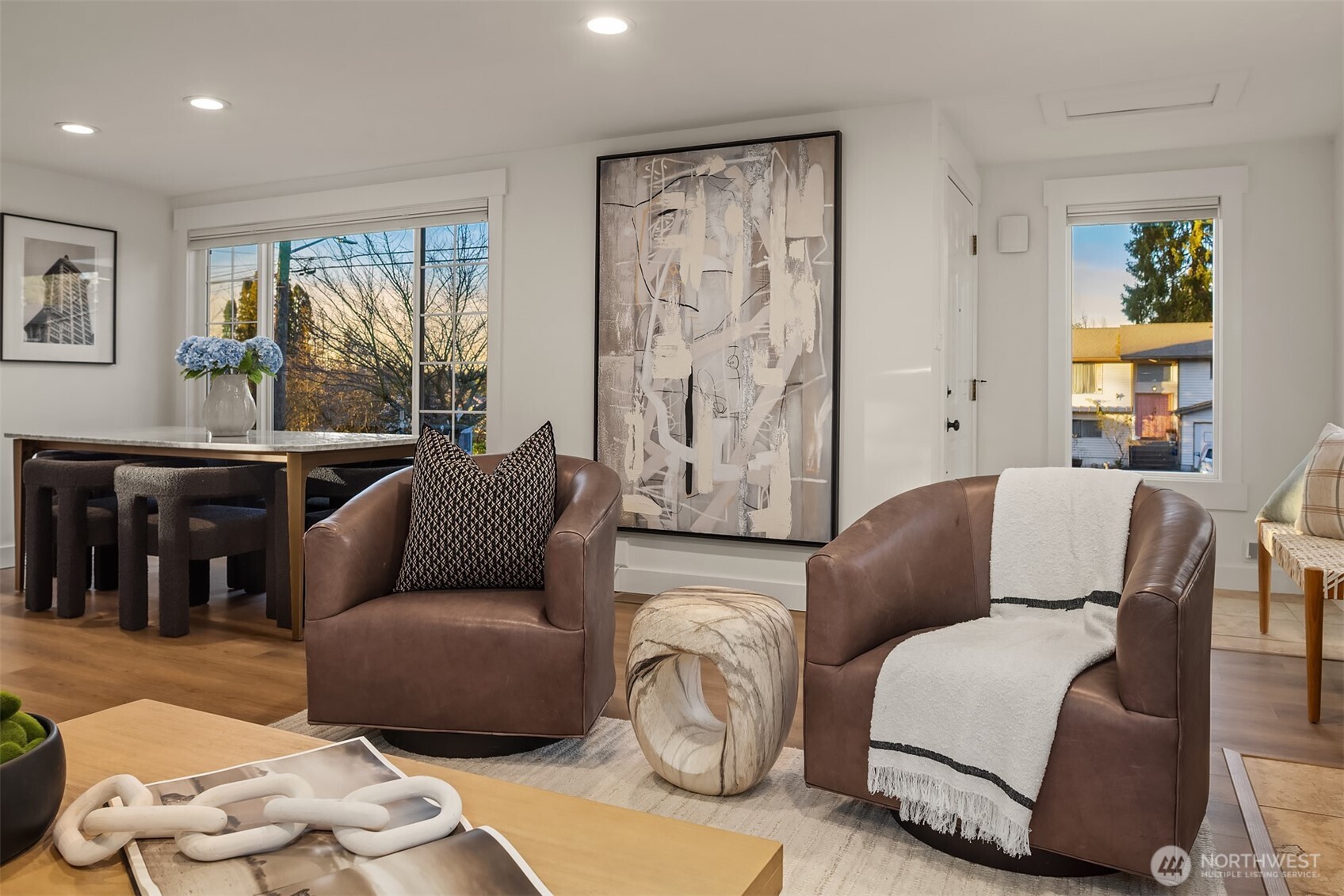 403 NE 94th Street , Seattle, WA 98115