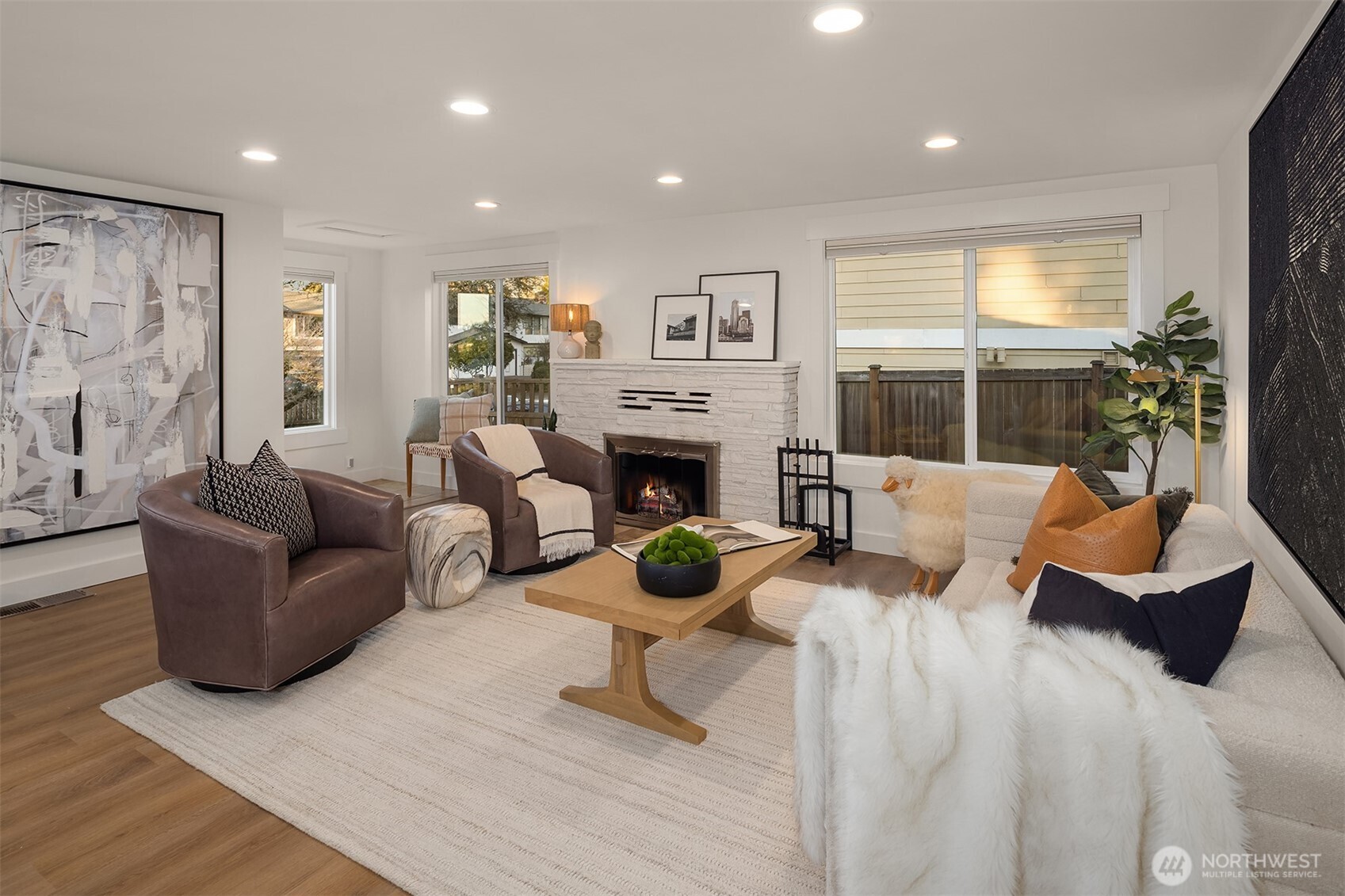 403 NE 94th Street , Seattle, WA 98115