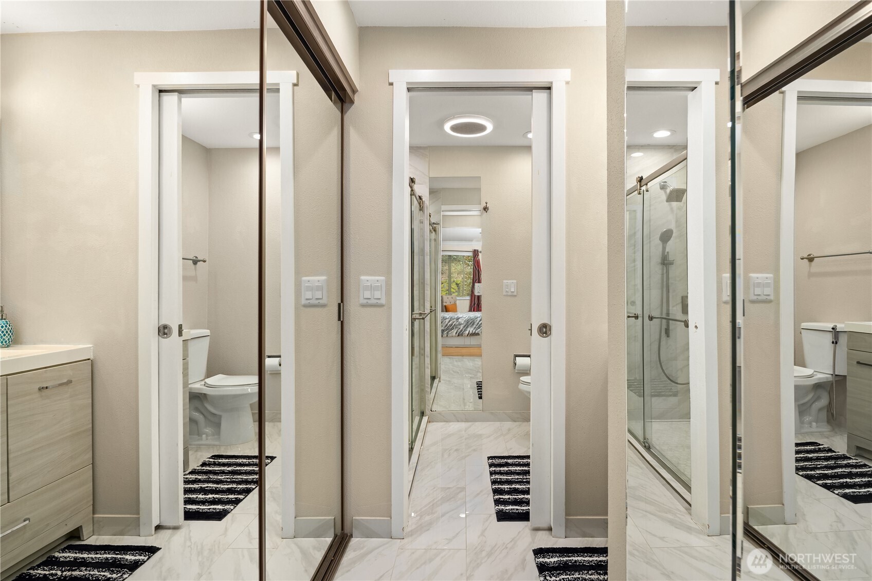 4727 W Lake Sammamish Parkway SE #B201, Issaquah, WA 98027