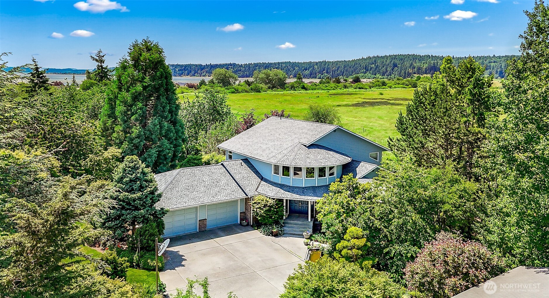 828 State Highway 532 , Camano Island, WA 98282