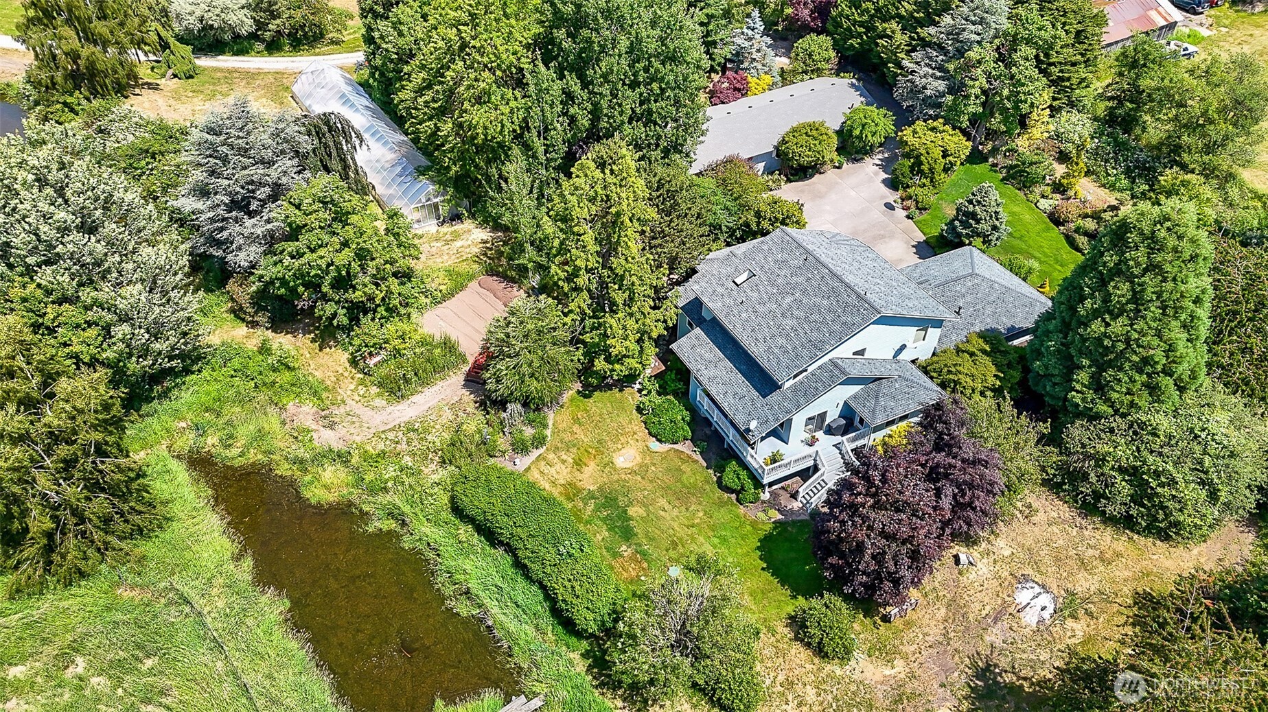 828 State Highway 532 , Camano Island, WA 98282