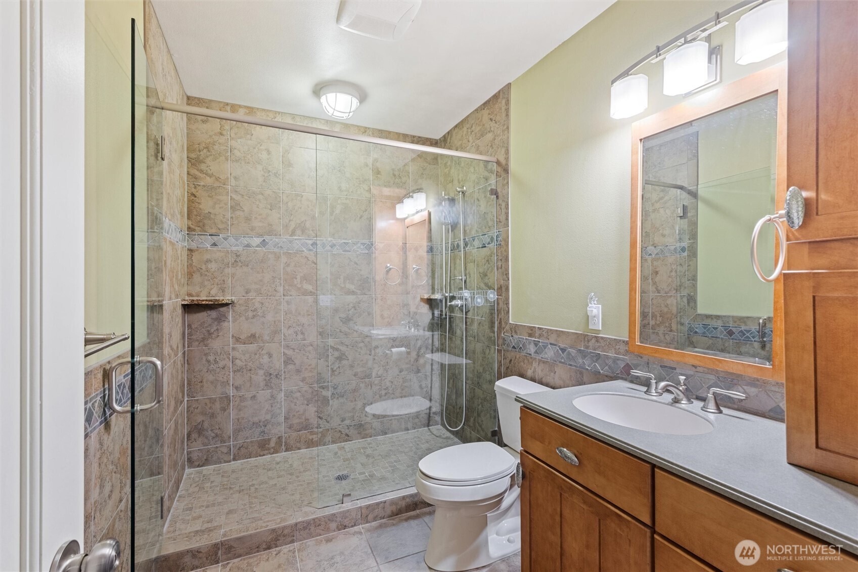 16785 Britt Road , Mount Vernon, WA 98273