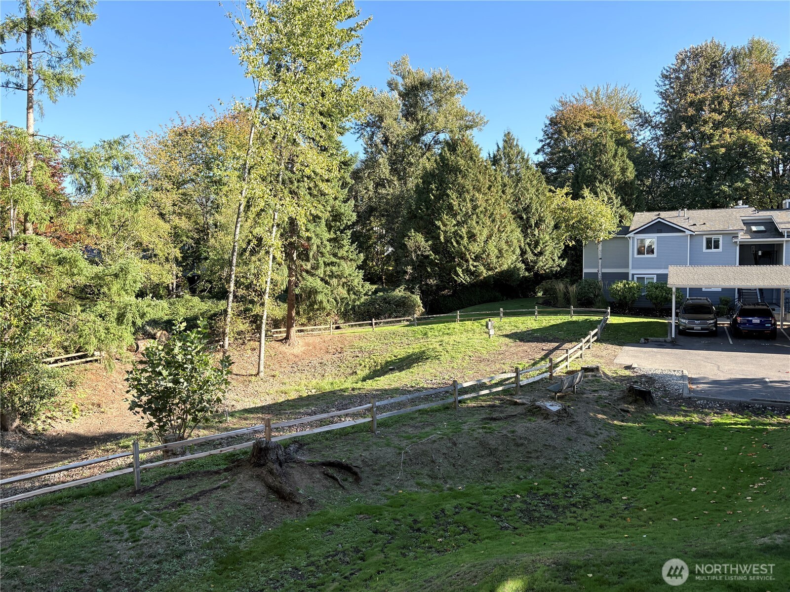 250 NW Dogwood Street #C201, Issaquah, WA 98027