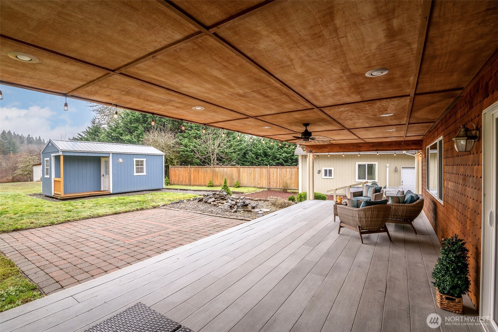 3210 S Bay Road NE, Olympia, WA 98506