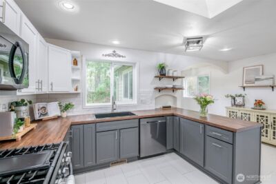 3210 S Bay Road NE, Olympia, WA 98506 - Photo 10