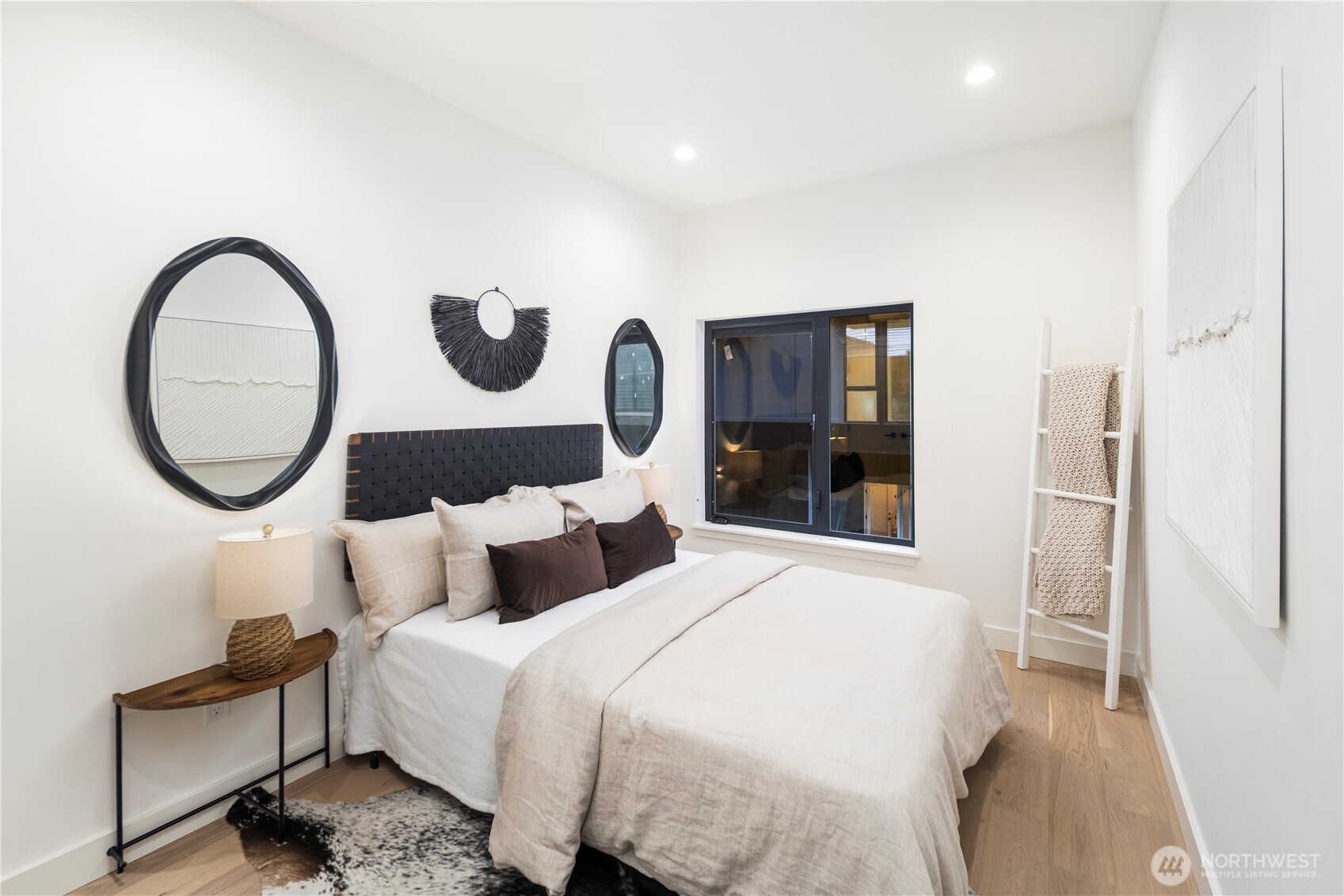 614 5th Avenue S #C101, Edmonds, WA 98020