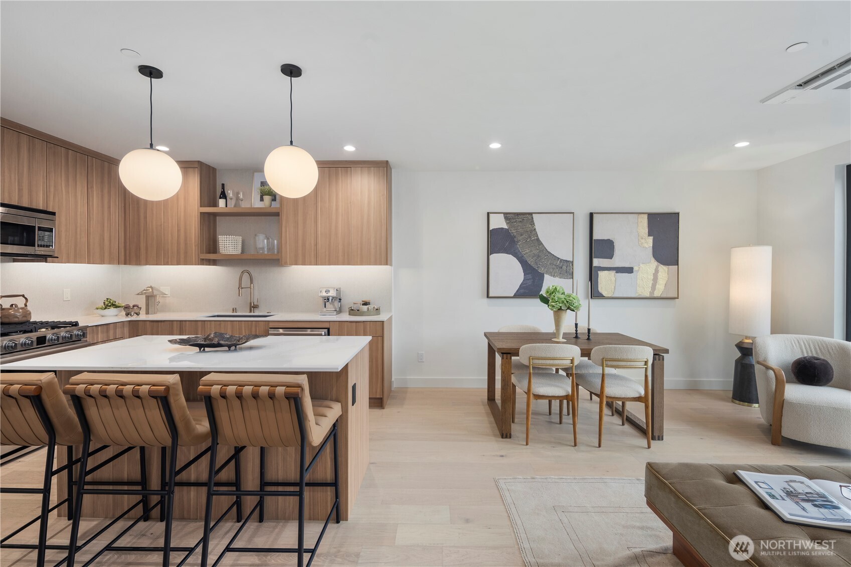 614 5th Avenue S #C107, Edmonds, WA 98020