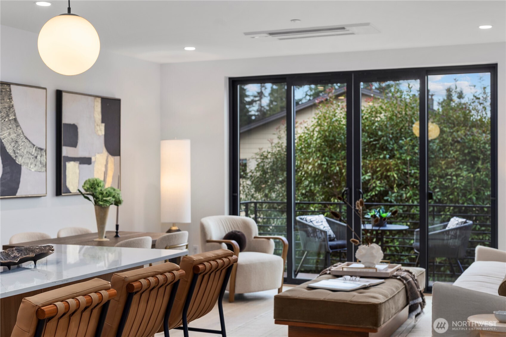 614 5th Avenue S #C107, Edmonds, WA 98020