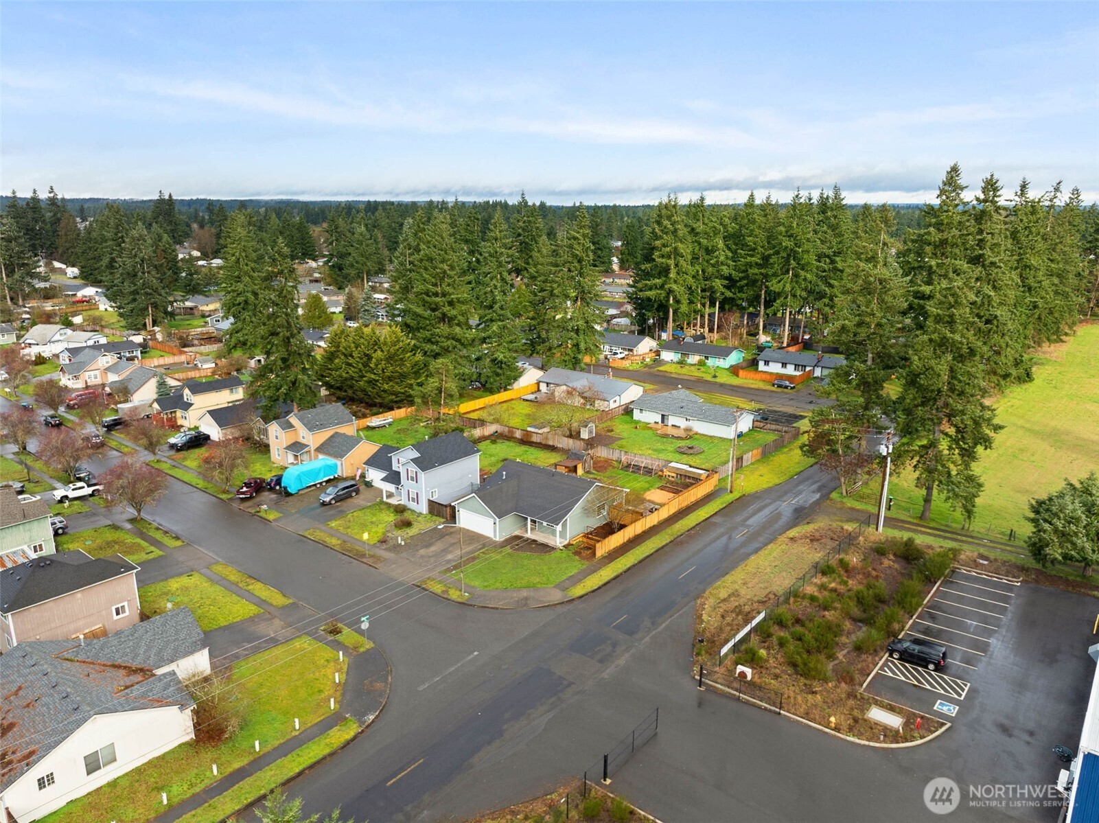 15946 Quail Meadows Court SE, Yelm, WA 98597