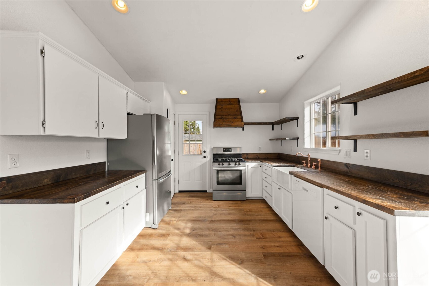 15946 Quail Meadows Court SE, Yelm, WA 98597