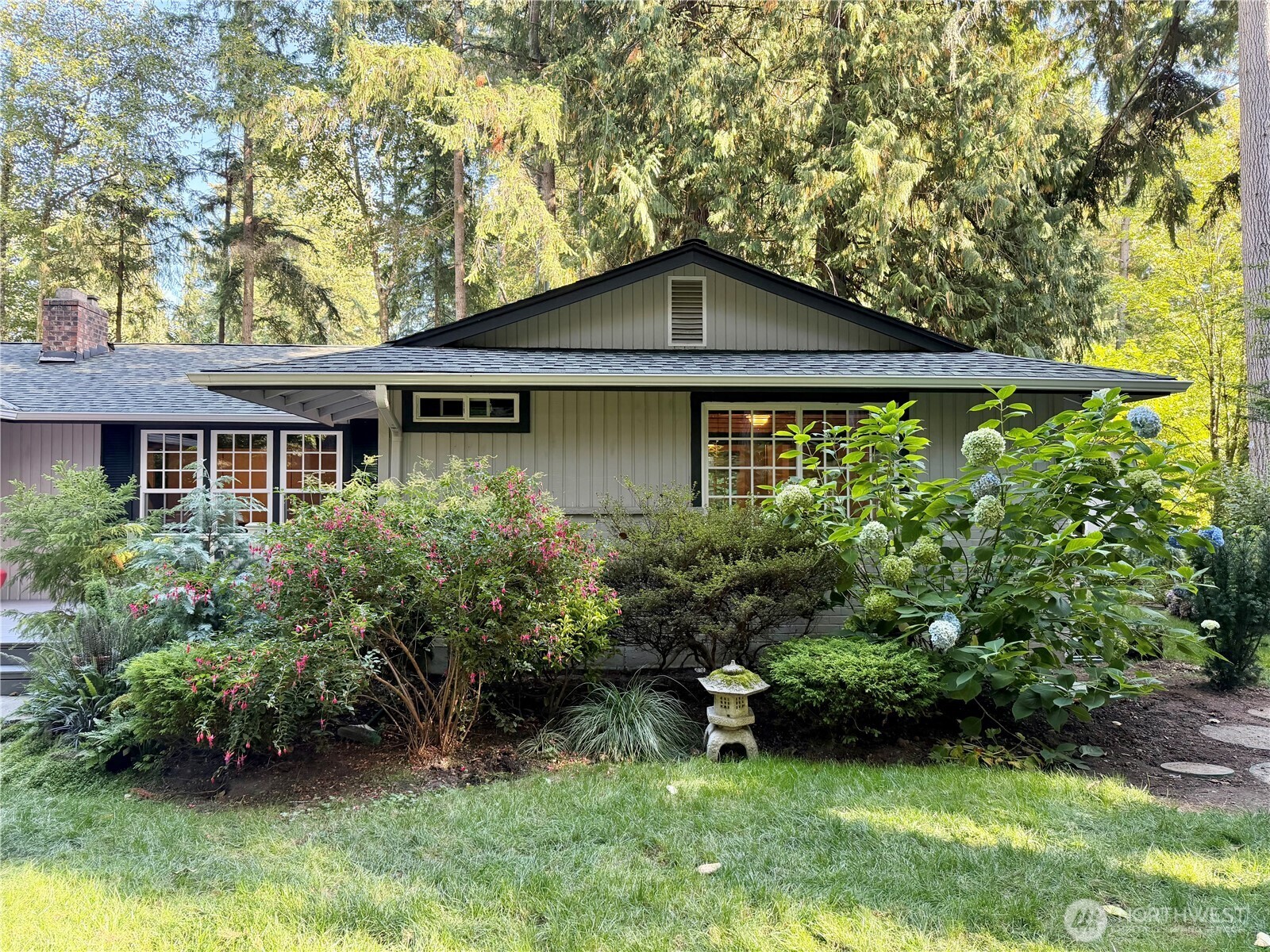 3813 70th Avenue NW, Gig Harbor, WA 98335-6489