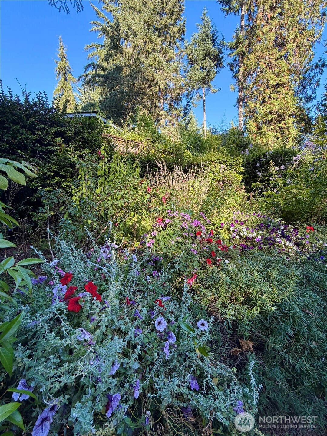 3813 70th Avenue NW, Gig Harbor, WA 98335-6489