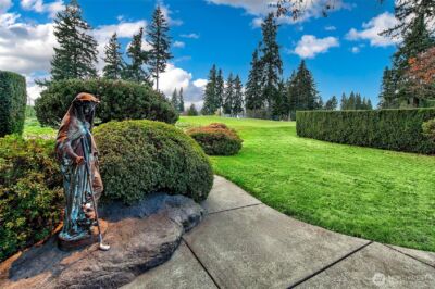 7503 Fairway Drive NE, Seattle, WA 98115 - Photo 24