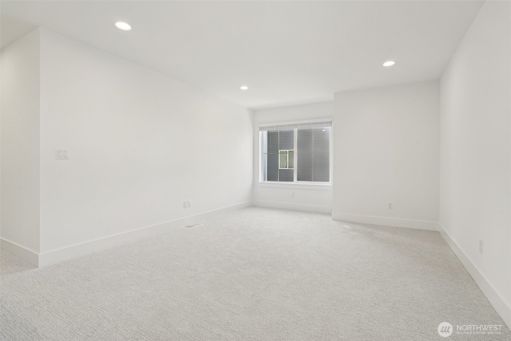 8014 222nd Street SW, Edmonds, WA 98026