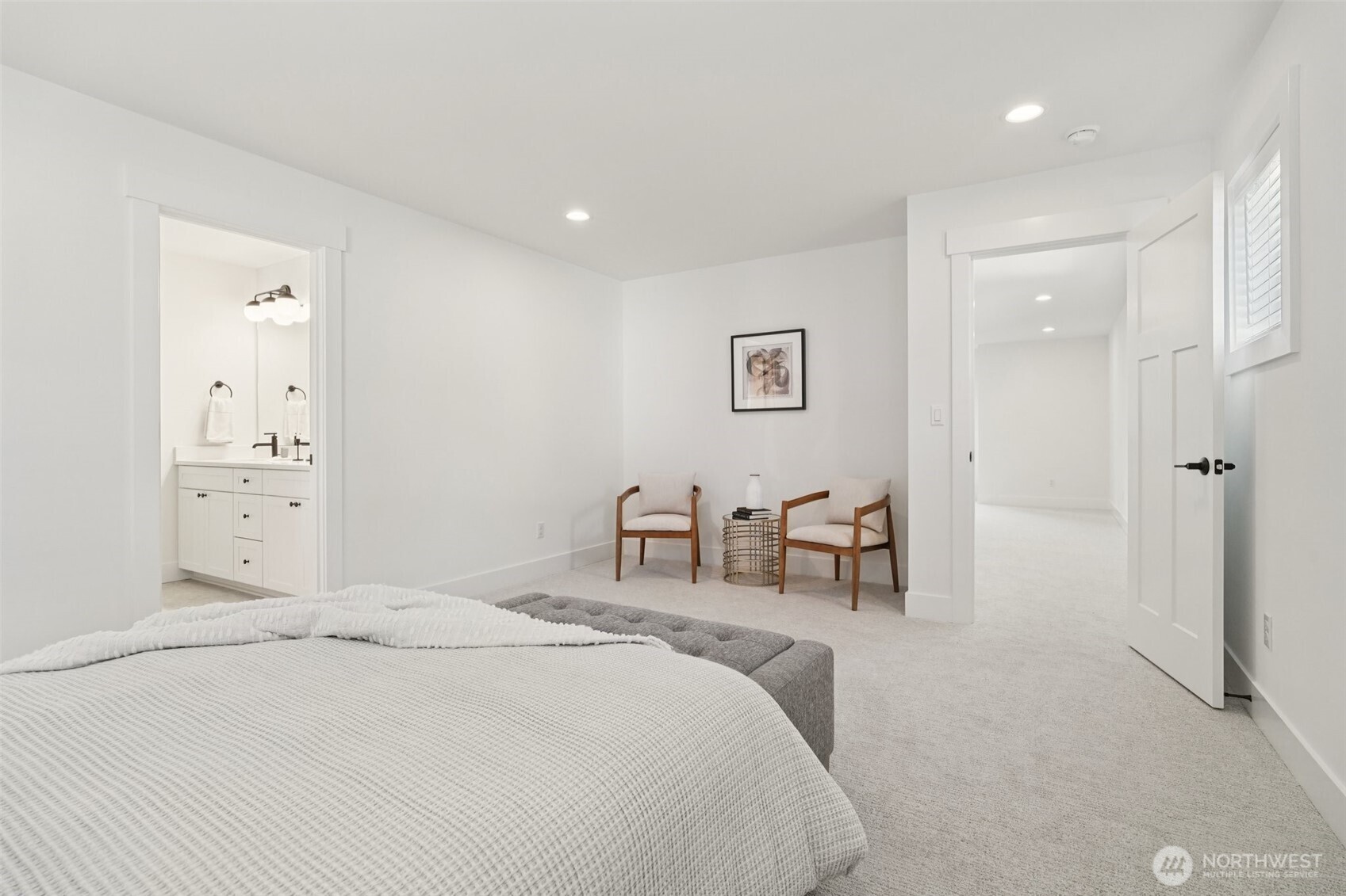 8014 222nd Street SW, Edmonds, WA 98026