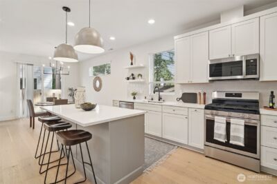 8014 222nd Street SW, Edmonds, WA 98026 - Photo 4