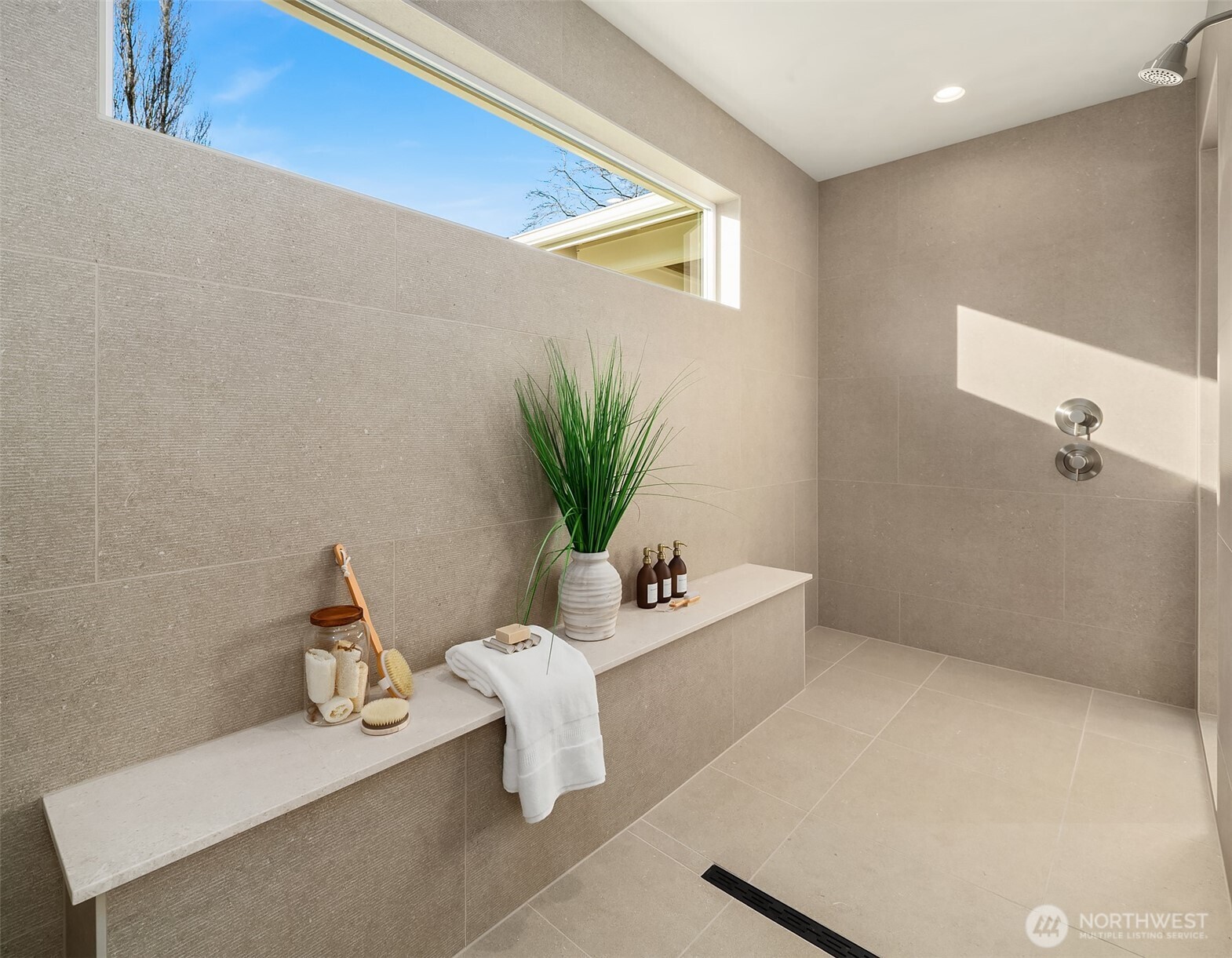 19902 Broadway Avenue , Snohomish, WA 98296