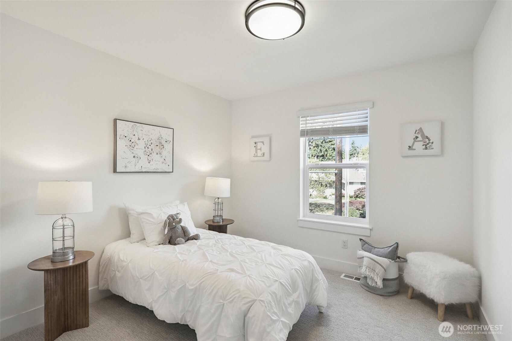 8012 222nd Street SW, Edmonds, WA 98026