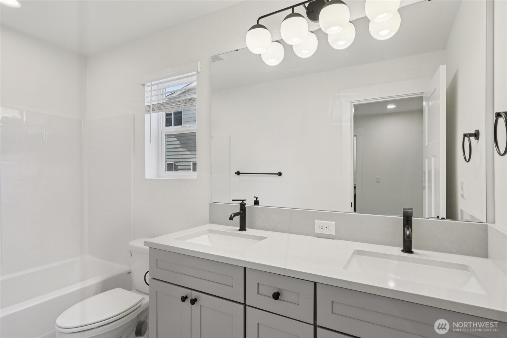 8012 222nd Street SW, Edmonds, WA 98026