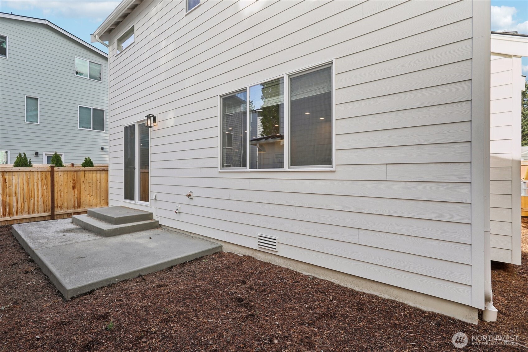 8012 222nd Street SW, Edmonds, WA 98026
