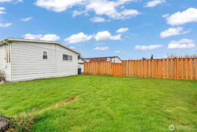 5900 64th Street NE #30, Marysville, WA 98270 - Photo 17