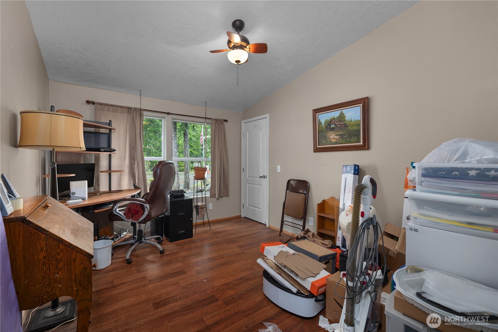 20 N Olympic Court , Hoodsport, WA 98548