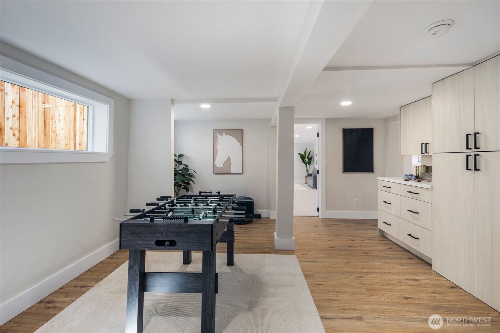 8226 Meridian Avenue N, Seattle, WA 98103