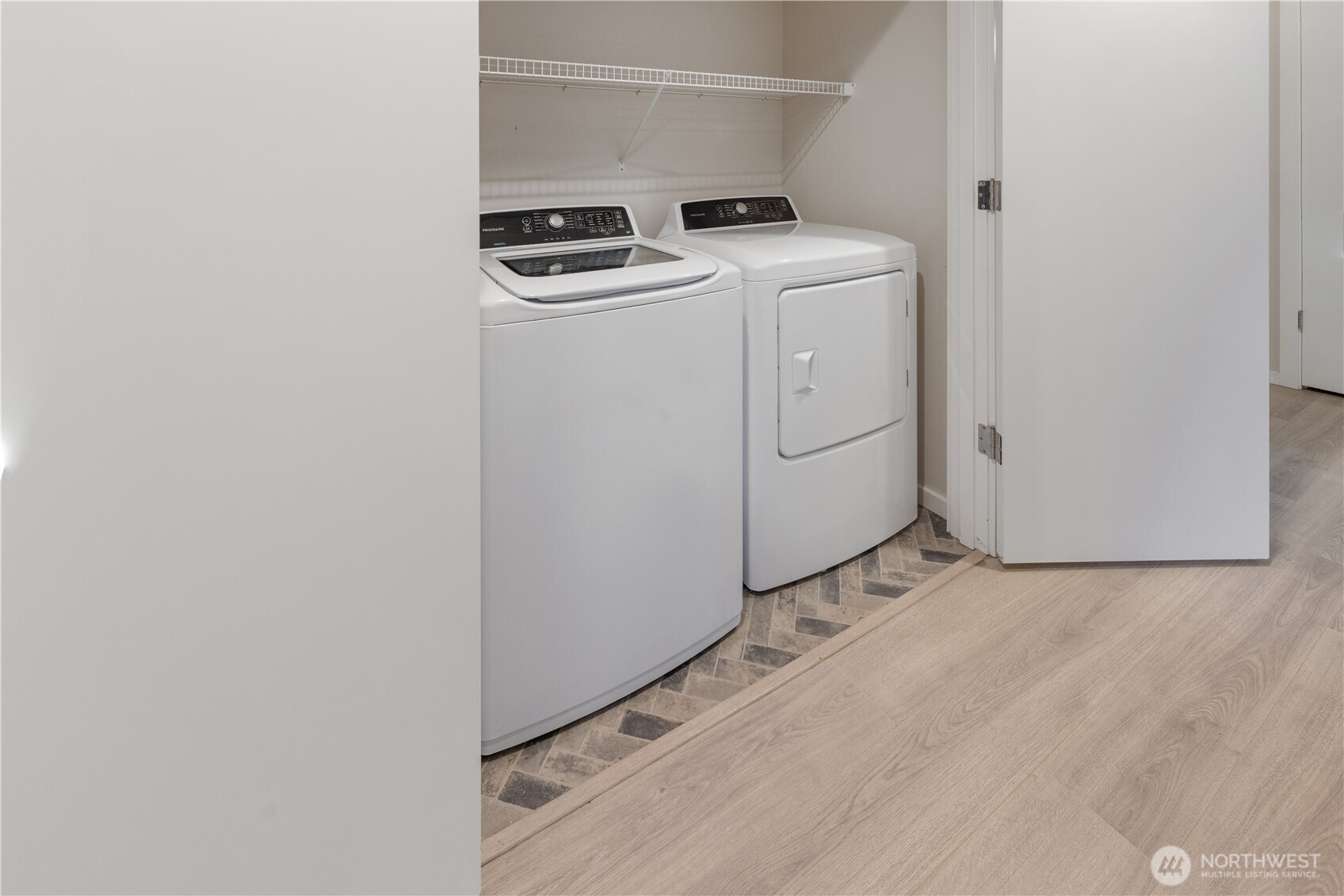 13628 Manor Way #A5, Lynnwood, WA 98087